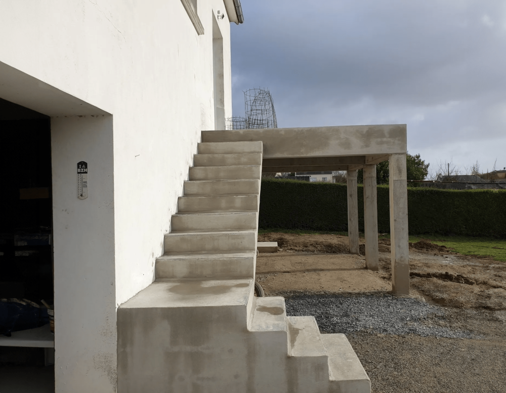 Création d'escalier et terrasse